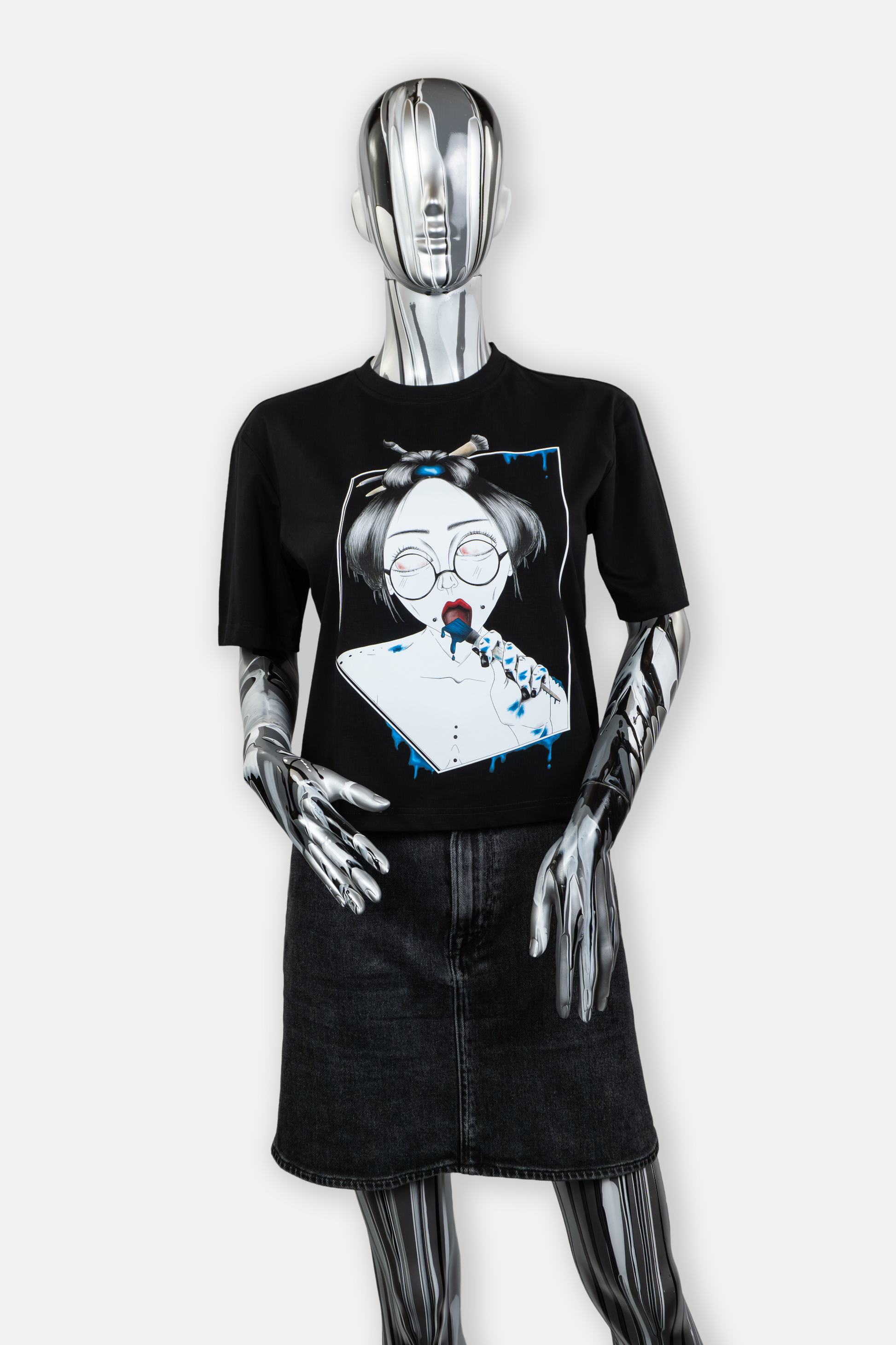 Female mannequin wearing Painted in Blue statement tee in black