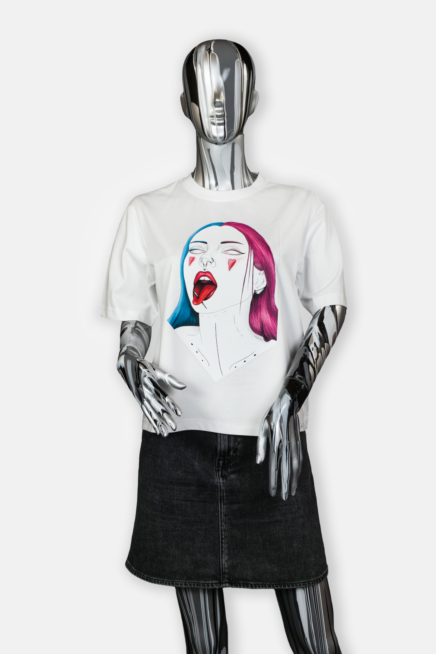 Female mannequin wearing Pair of Hearts edgy white T-shirt